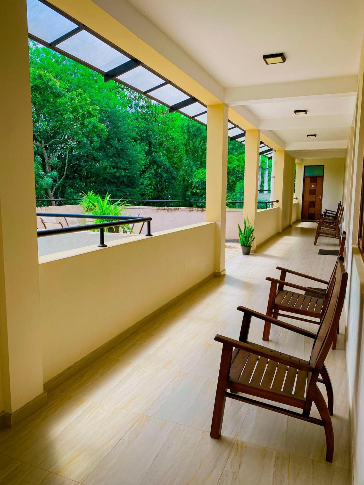 Sparkling Resort Kataragama Zewnętrze zdjęcie